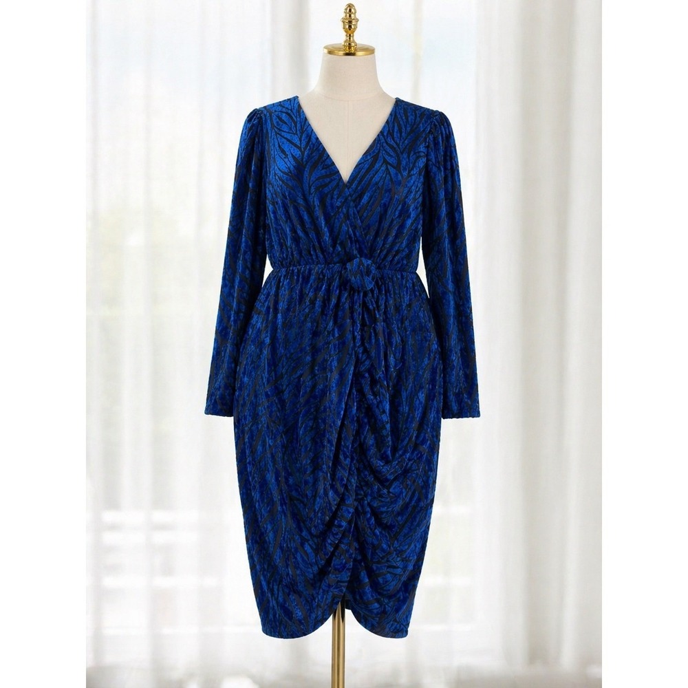 Torrid Dress Velvet Burnout Ruched Side Wrap Front Blue Black Plus Size 24